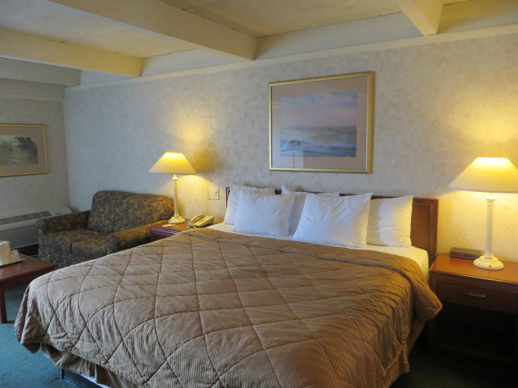 Rodeway Inn สคอคี ห้อง รูปภาพ