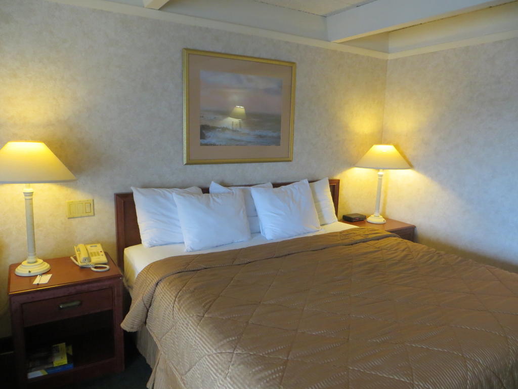 Rodeway Inn สคอคี ห้อง รูปภาพ